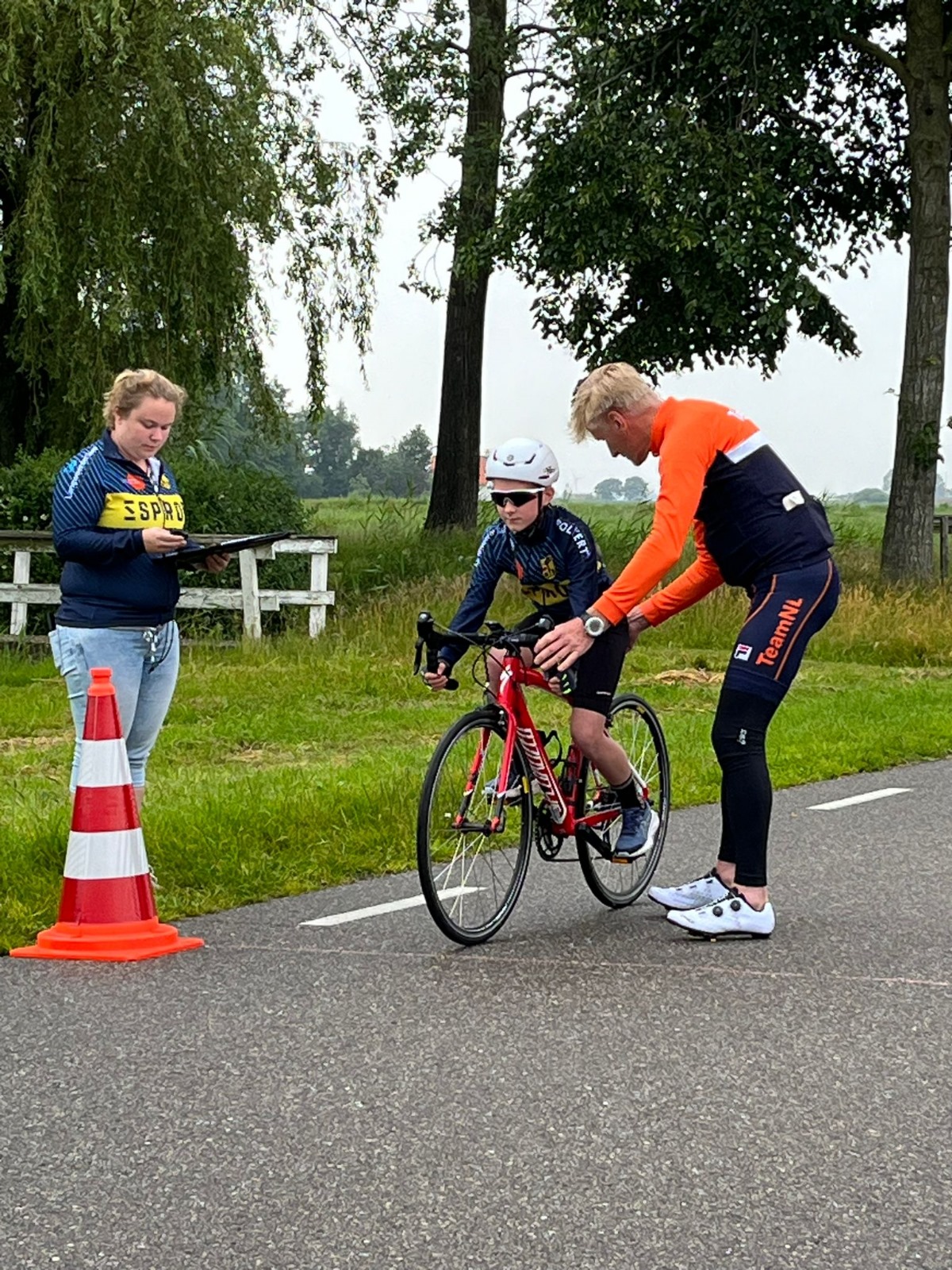 Aan de start voor de tijdrit