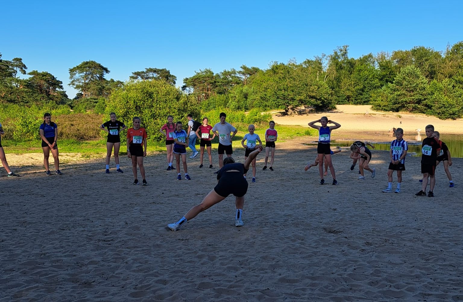 Femke geeft schaatsclinic
